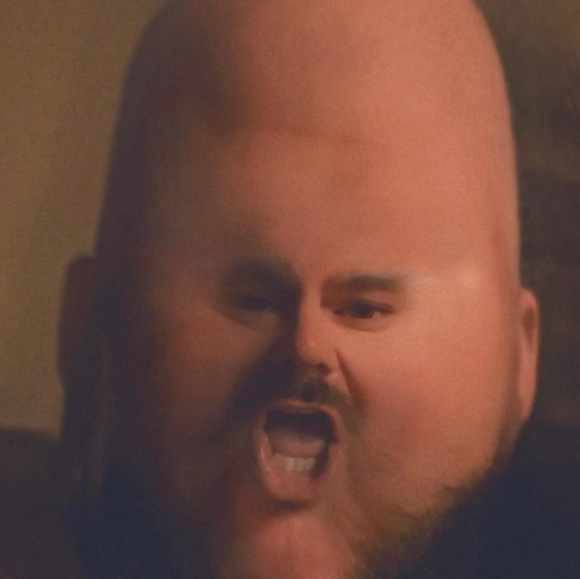 Meet your Posher, Stephen - Picture 2 of 2